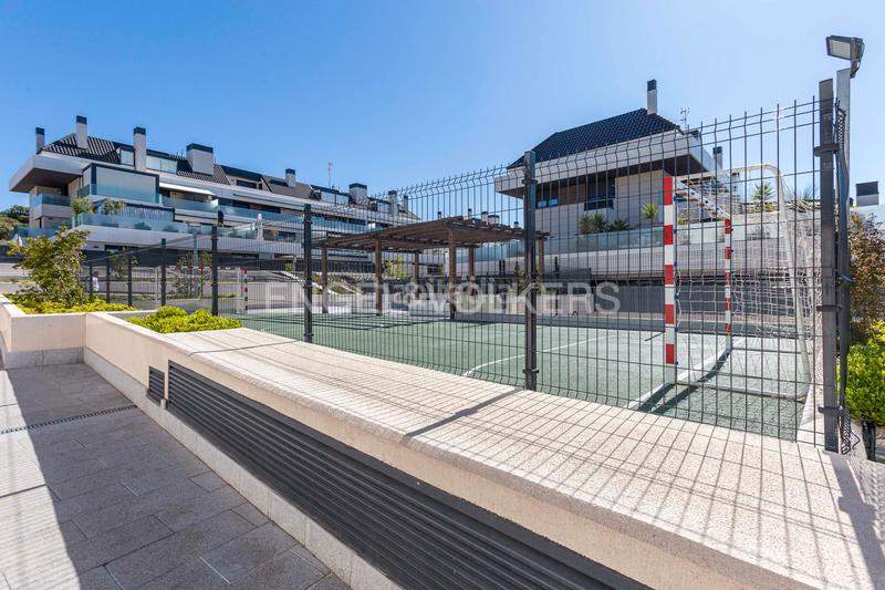 Foto ecbadf86-2fa5-4d87-a192-aa728f456609. Apartament amb calefacció aparcament a Valenoso Boadilla del Monte
