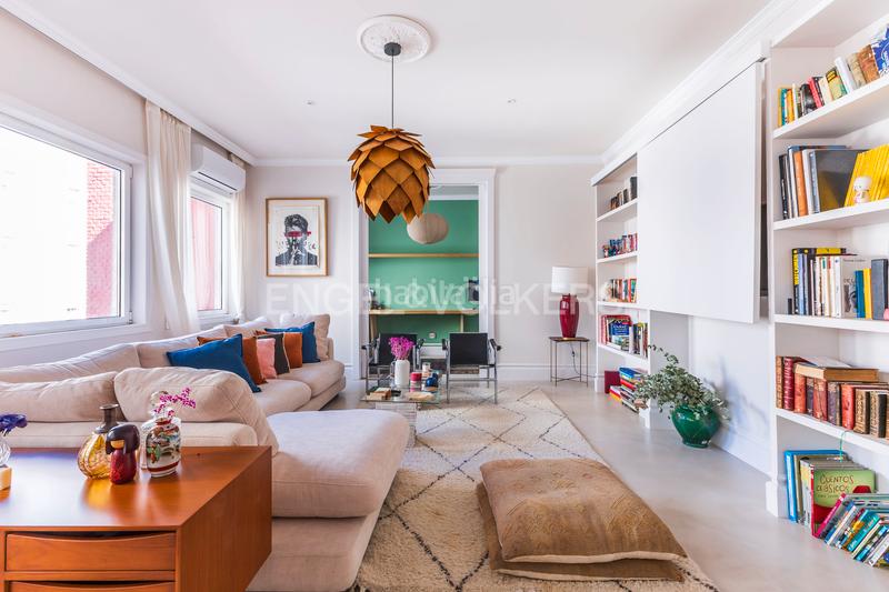 Foto be4d1305-0003-4486-b246-e42c14cbdd7c. Apartamento maravillosa propiedad familiar reformada en argelles en Madrid