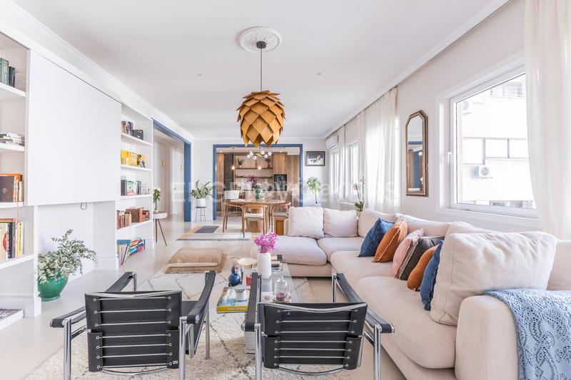 Foto c56adb52-4ce5-4442-8581-57dd79e641dc. Apartamento maravillosa propiedad familiar reformada en argelles en Madrid