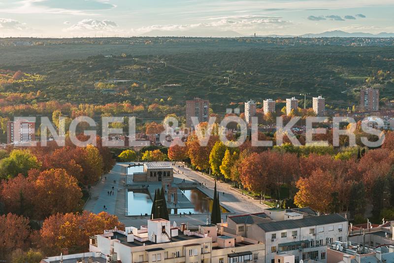 Foto d98b8ef8-b511-460c-8251-b51aad2fa2c2. Apartamento maravillosa propiedad familiar reformada en argelles en Madrid