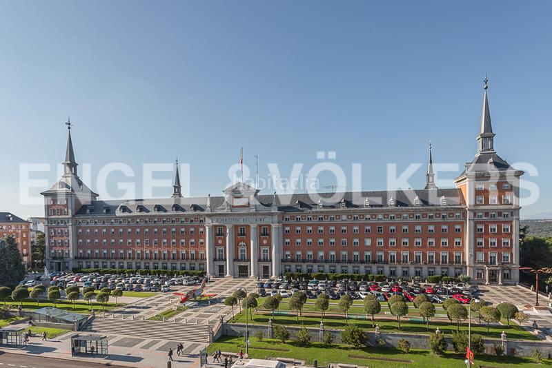 Foto e61d9153-59b2-40db-a361-68343102fba0. Apartamento maravillosa propiedad familiar reformada en argelles en Madrid