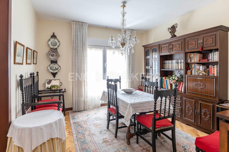 Foto 1004267c-678d-40b1-ac19-42ec53810a2c. Appartement avec chauffage parking dans Almenara-Ventilla Madrid