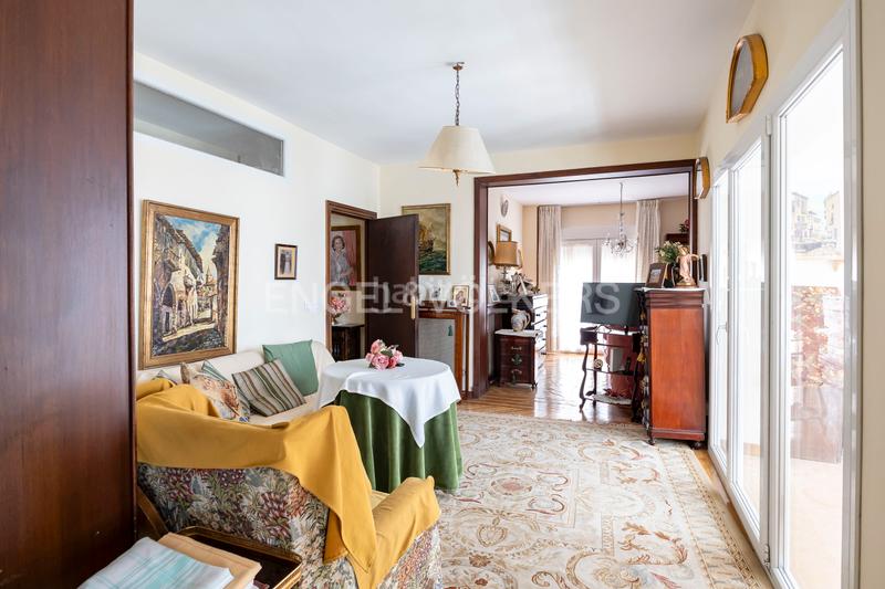 Foto 57fe9d33-00ee-4ba1-a627-564b18b3d2b9. Appartement avec chauffage parking dans Almenara-Ventilla Madrid