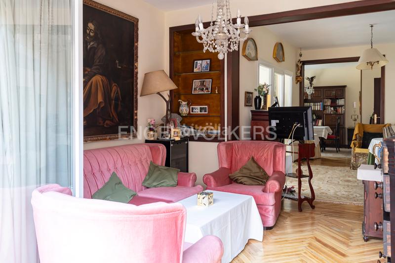 Foto 8707f627-0b86-4684-b608-6667f131d530. Appartement avec chauffage parking dans Almenara-Ventilla Madrid