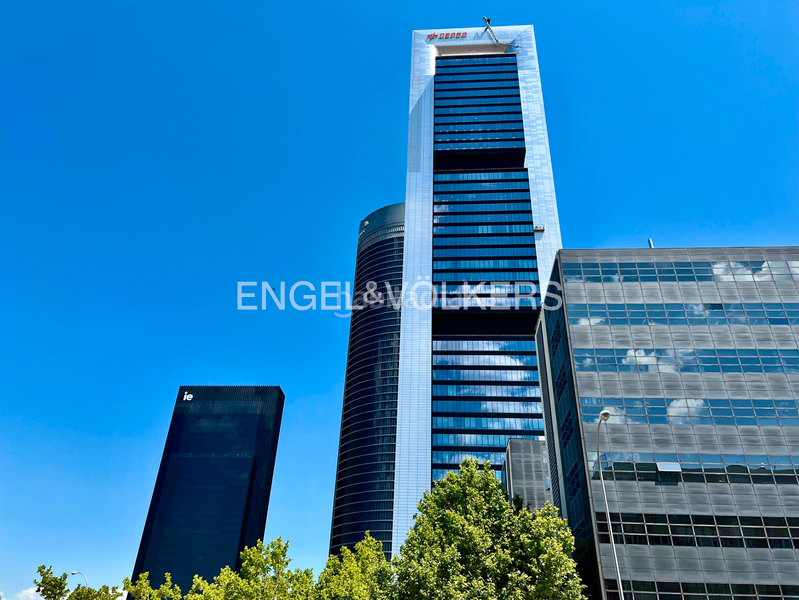 Foto dbfe766d-e513-4e32-a627-cb2647ecfbc7. Appartement avec chauffage parking dans Almenara-Ventilla Madrid