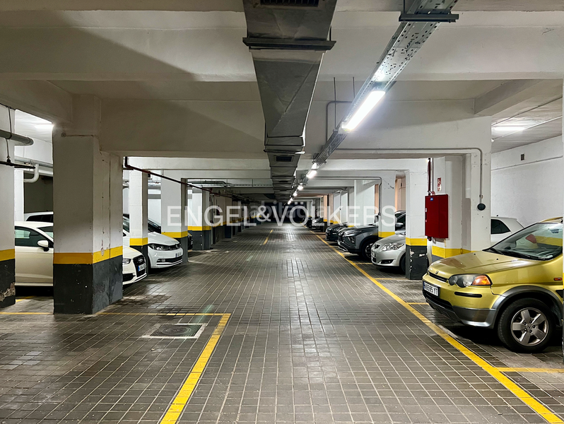 Foto eff6e285-8030-4b18-a609-cc3889bb7554. Appartement avec chauffage parking dans Almenara-Ventilla Madrid