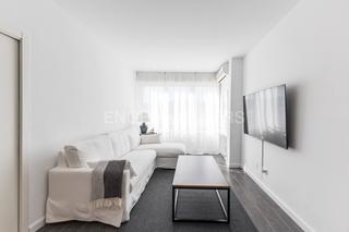 Lloguer Apartament a Nueva España. Precioso piso de un dormitorio, muy amplio, acogedor, súper lumi