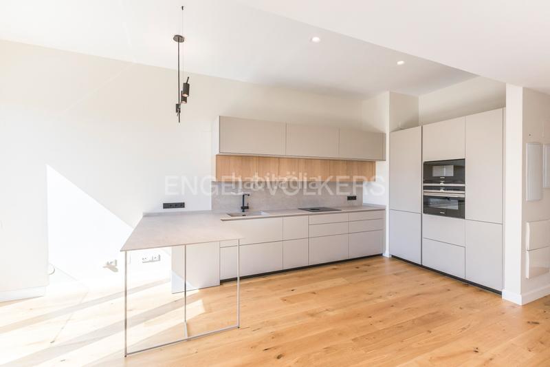 Foto 3f81803f-7970-46d6-b423-58e250039834. Apartamento duplex de lujo en arturo soria Costillares en Madrid