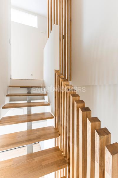 Foto 40c502cf-7386-4218-bfe7-9f66ab1699f7. Apartamento duplex de lujo en arturo soria Costillares en Madrid