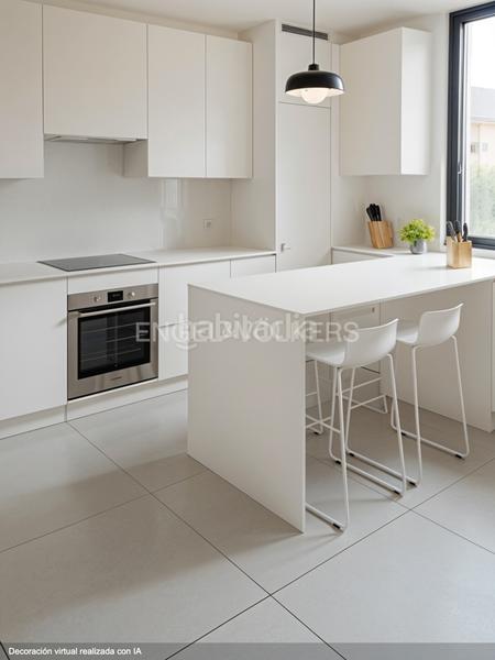 Foto f855087e-cbff-41de-867b-1ffee57002af. Apartament amb calefacció a Cortes-Huertas Madrid