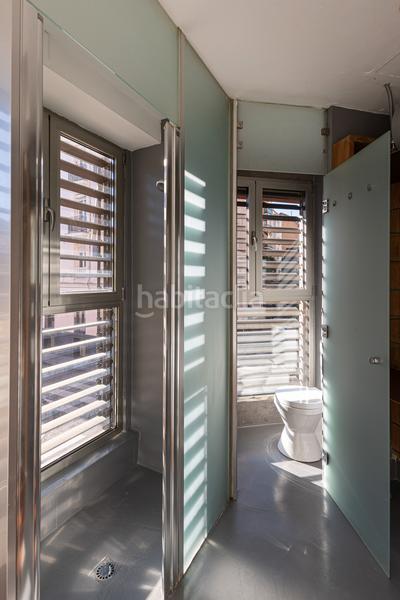 Foto 1e1e16c2-d263-4c7b-b630-95d0f0d7376a. Zweistöckige wohnung mit heizung in Guindalera Madrid