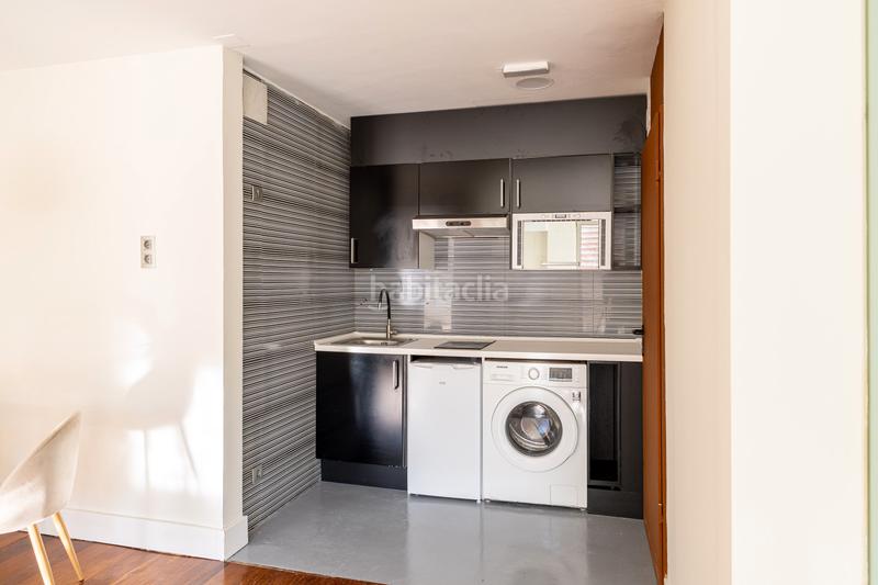 Foto 9d361aa2-f320-44c6-825f-9b28205d83b7. Zweistöckige wohnung mit heizung in Guindalera Madrid