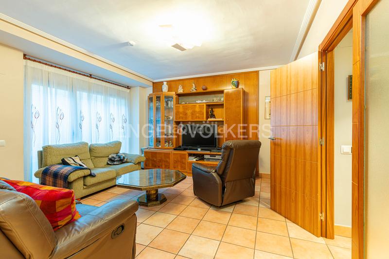 Foto 36c36829-3dd5-4d46-8999-6cb3a454aced. Haus mit heizung parking pool in Viñas Viejas Boadilla del Monte