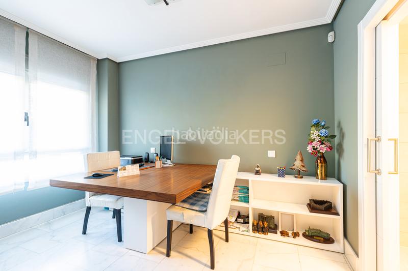 Foto d70ce091-df06-406f-8e00-713370166902. Haus mit heizung parking pool in Viñas Viejas Boadilla del Monte