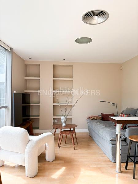 Foto bbe69c6e-ceb3-4e2a-b2cc-d277a51845ba. Alquiler loft fantástico loft en el corazón de Valdemarín en alquiler en Madrid