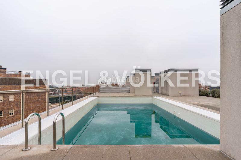 Foto 58eee461-b920-49d6-96e2-32e55deecbec. Location loft avec chauffage parking piscine dans Valdemarín Madrid