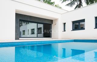 Casa a Las Marías. Individual con piscina en las marias