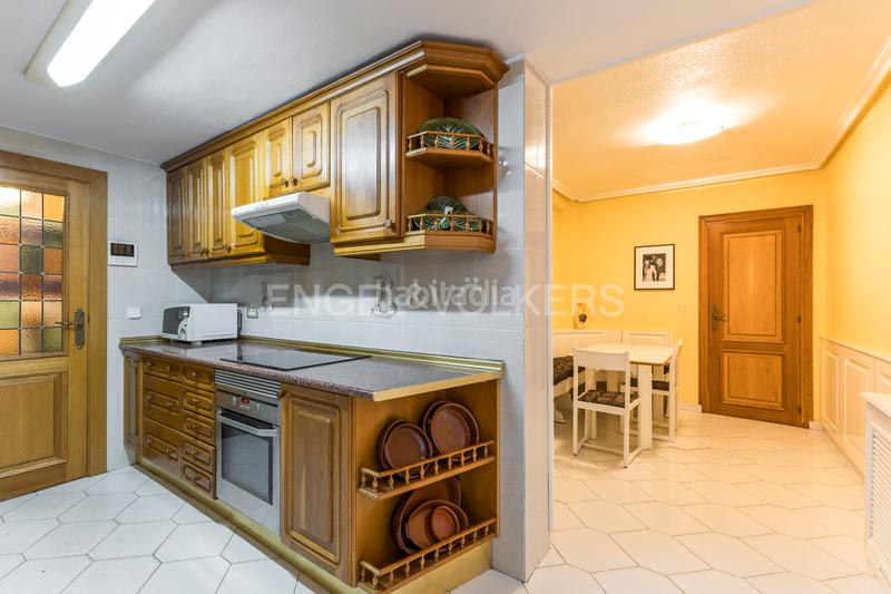 Foto 05785e17-b681-4f28-81f0-eb5506201326. Apartament amb calefacció aparcament a Pinar del Rey Madrid