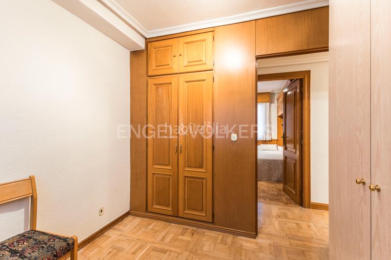Foto 4f740702-e379-4437-9041-621aa2aa4523. Apartament amb calefacció aparcament a Pinar del Rey Madrid