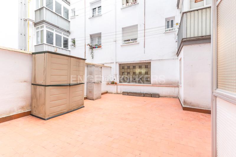Foto 7b2b2257-8a63-4057-b0f3-1abe12b71a1e. Apartament amb calefacció aparcament a Pinar del Rey Madrid
