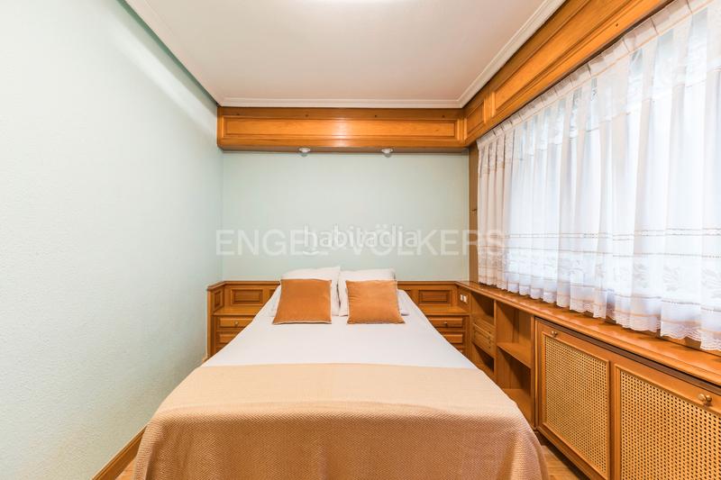 Foto 9d83149b-11ca-42c6-be52-e1cce6e01343. Apartament amb calefacció aparcament a Pinar del Rey Madrid
