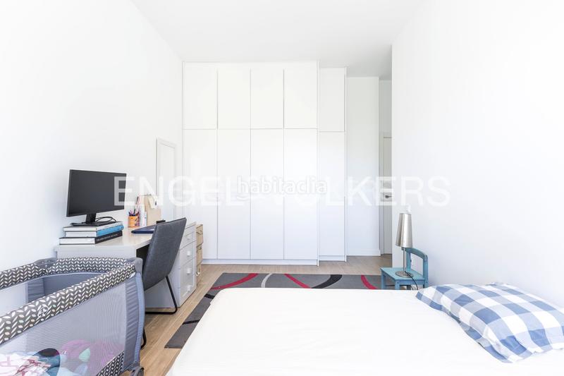 Foto 50811246-5ab3-4748-b43b-4dbfefc49f23. Duplex with heating parking pool in Costillares Madrid