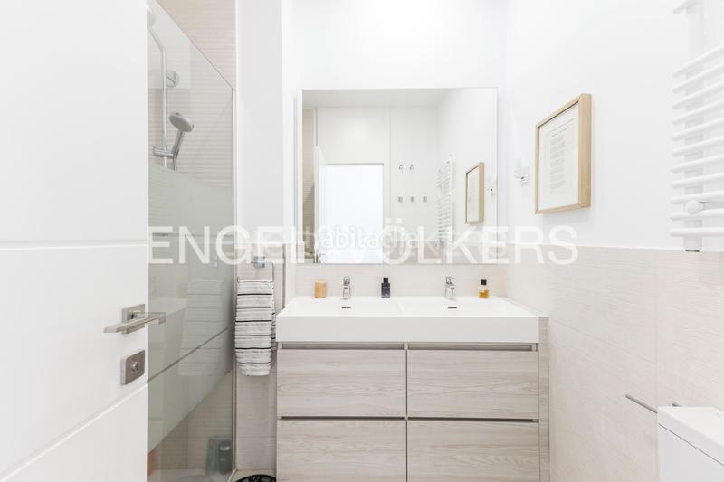 Foto a9157be1-80e5-414a-8355-21b13caa6021. Duplex with heating parking pool in Costillares Madrid