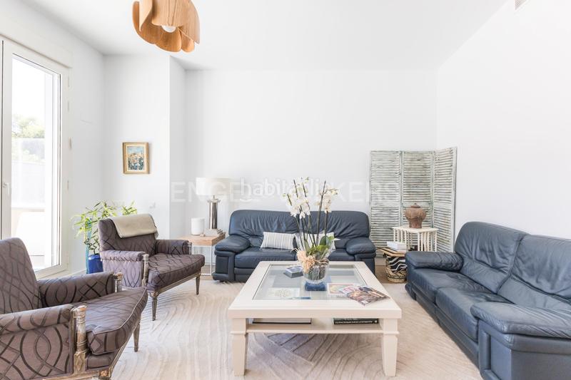 Foto dfea4067-02b5-4056-b697-5006eadd3baa. Duplex avec chauffage parking piscine dans Costillares Madrid