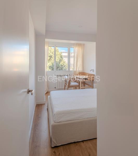 Foto e7b040b5-aa51-444a-a82e-875ee2f026e8. Miete appartement mit heizung in Nueva España Madrid