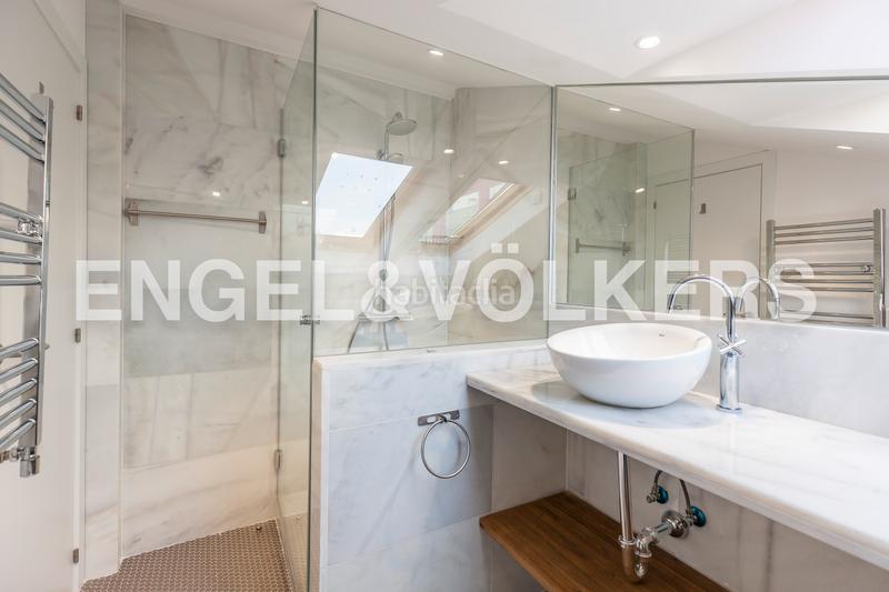 Foto 720dbd2d-910e-43ab-9045-8577f8ef8f16. Rent apartment with heating in Recoletos Madrid