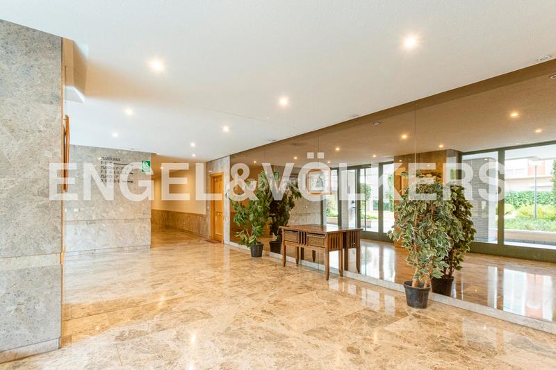 Foto c619ff89-7f31-41ca-b4be-2f674f4f49db. Location appartement avec chauffage parking piscine dans Madrid