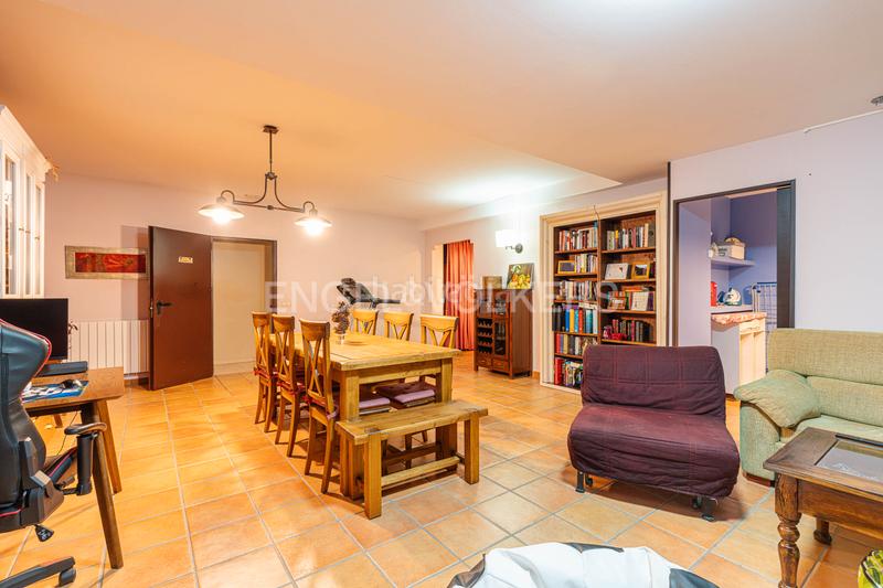 Foto 1ad252c9-3cbd-4c46-857f-e40c42d010b0. Haus mit heizung parking pool in Viñas Viejas Boadilla del Monte