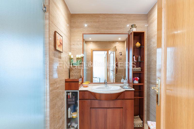 Foto 3927998e-1a00-4610-9bea-18aa3f2bd55e. Haus mit heizung parking pool in Viñas Viejas Boadilla del Monte