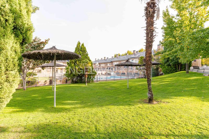 Foto b4b99ebb-18ae-4cd2-9787-169122a0d21c. Haus mit heizung parking pool in Viñas Viejas Boadilla del Monte