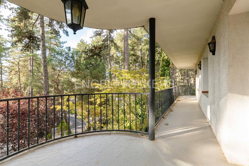 Foto 1432d128-fd1d-4b44-b814-d5bd01c07907. Casa amb calefacció a Abantos-Carmelitas San Lorenzo de El Escorial