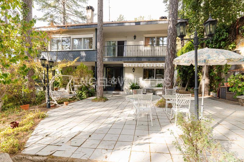 Foto 1f81f2b5-e845-4389-aac7-7fdec52585bb. Casa amb calefacció a Abantos-Carmelitas San Lorenzo de El Escorial