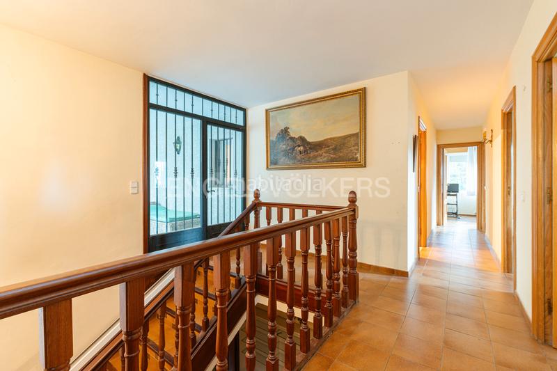 Foto c8bcc389-570d-4be8-b6dc-85c0e42d84d6. Casa amb calefacció a Abantos-Carmelitas San Lorenzo de El Escorial