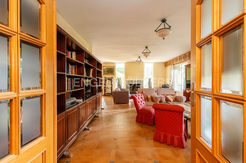 Foto cb1ba37b-6b21-49e5-b966-1c9d2b70c383. Casa amb calefacció a Abantos-Carmelitas San Lorenzo de El Escorial