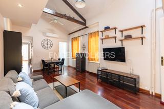 Apartament  Calle del general díaz porlier. Oportunidad! ático con tres dormitorios y dos baños en general d