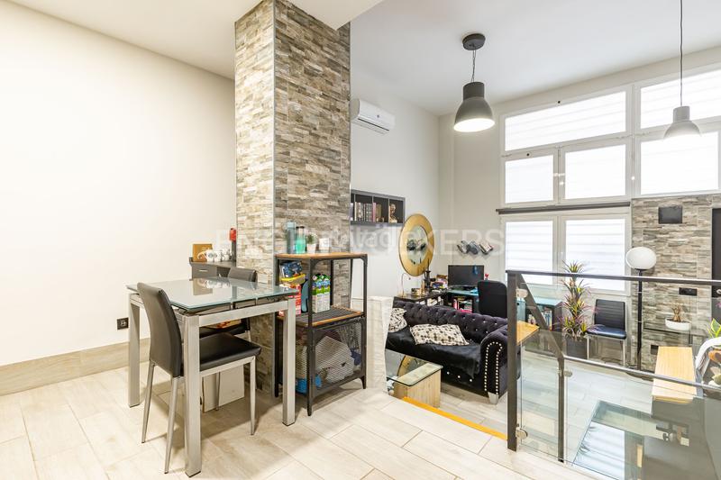 Foto 9b9448d9-be80-407e-85e2-24485bc57e49. Location duplex avec chauffage dans Fuente del Berro Madrid