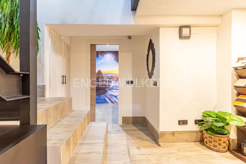 Foto 608ece28-ba75-4d23-84d2-90a897c1e6a6. Miete zweistöckige wohnung mit heizung in Fuente del Berro Madrid