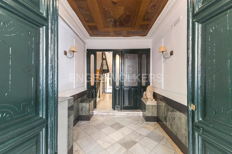 Foto 68ca4274-d542-44eb-be28-bd08084b4578. Apartament amb calefacció a Recoletos Madrid