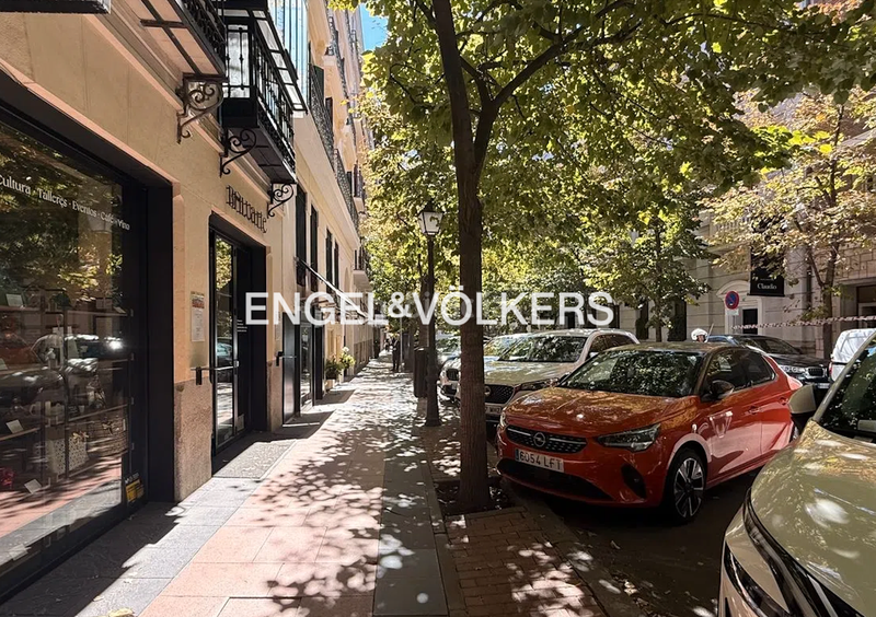 Foto a96e9feb-3f31-4c77-99ef-c9bc47a3776d. Apartament amb calefacció a Recoletos Madrid