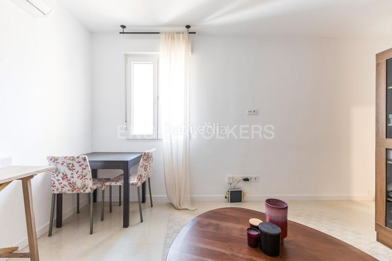 Foto c9bd7f0b-6844-48b7-89fc-cfc9fb83d37b. Apartament amb calefacció a Recoletos Madrid