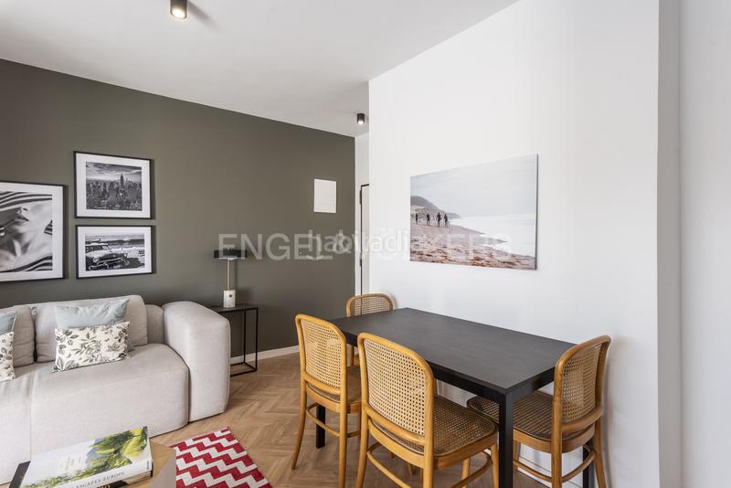 Foto 8d3fe8a5-ebba-4124-b6ca-ece921533b19. Affitto attico con riscaldamento in Hispanoamérica-Bernabéu Madrid