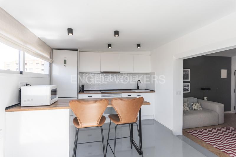 Foto a6ff436d-23c6-4062-81e1-9e04a2a19f81. Location attique avec chauffage dans Hispanoamérica-Bernabéu Madrid