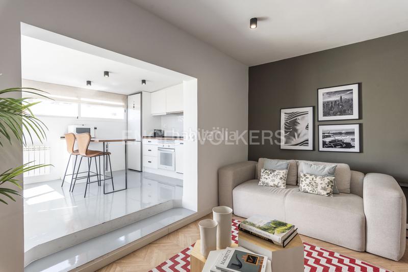 Foto 7d38f4cd-88ef-43e8-a209-d5f92c29027c. Miete dachwohnung mit heizung in Hispanoamérica-Bernabéu Madrid