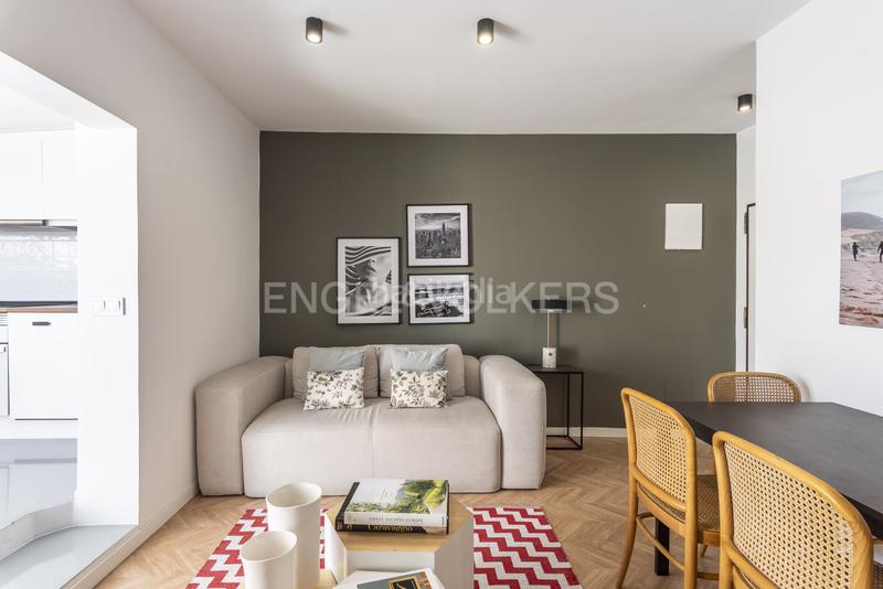 Foto 98773a3b-f1a1-491c-b08f-f768b045c642. Miete dachwohnung mit heizung in Hispanoamérica-Bernabéu Madrid