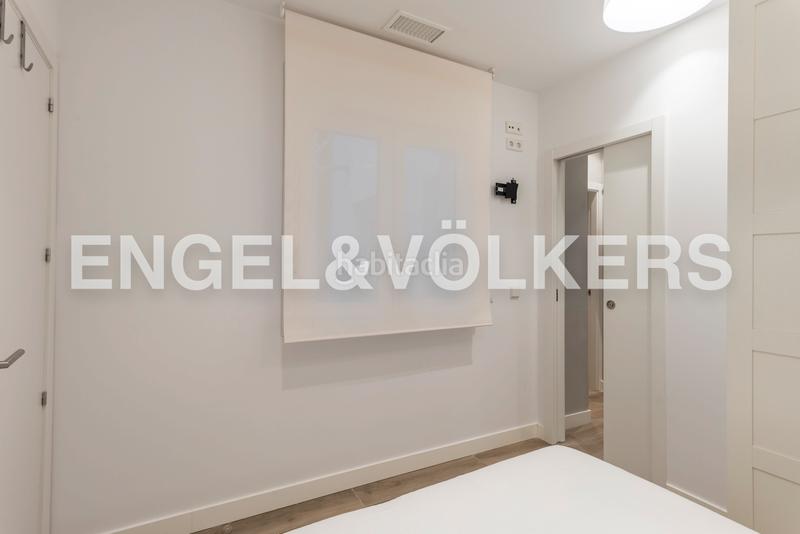 Foto 005fa9fa-7e6a-4d1f-9480-e54b4e10f8ff. Alquiler apartamento piso de 3 dormitorios dobles amueblado en alquiler en Madrid