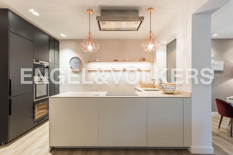 Foto 6e60bf01-239f-4e10-bbb8-102dbdf3ad24. Alquiler apartamento piso de 3 dormitorios dobles amueblado en alquiler en Madrid